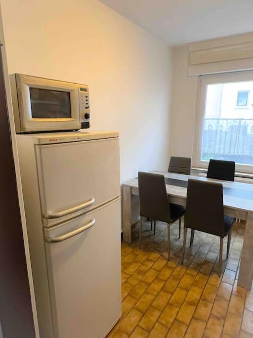 Doppelzimmer Im Bungalow Dortmund Exteriör bild